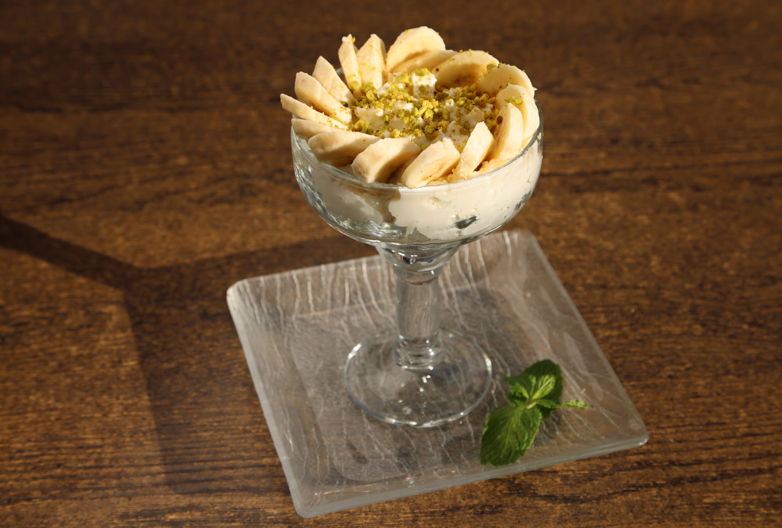 Ashta Cafe X2O, La Verne